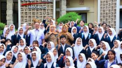 Khofifah Nilai SMKN 1 Buduran Layak Jadi Rujukan Nasional Pendidikan Vokasi