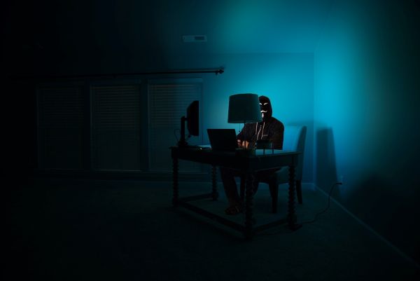 DPR Ingatkan Bahaya Dugaan Penjualan Data Mahasiswa di Dark Web