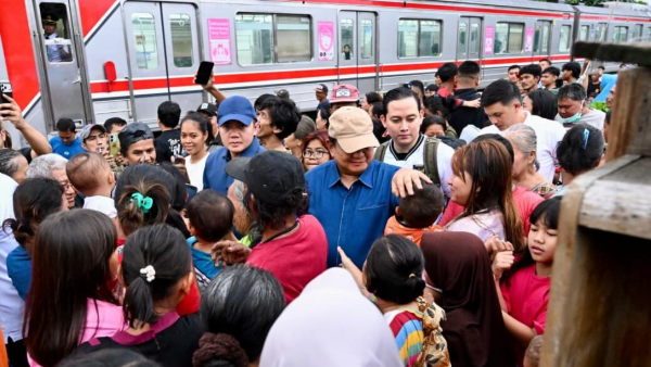 Didatangi Prabowo, Warga Kramat Sampaikan Harapan Soal PKH dan MBG