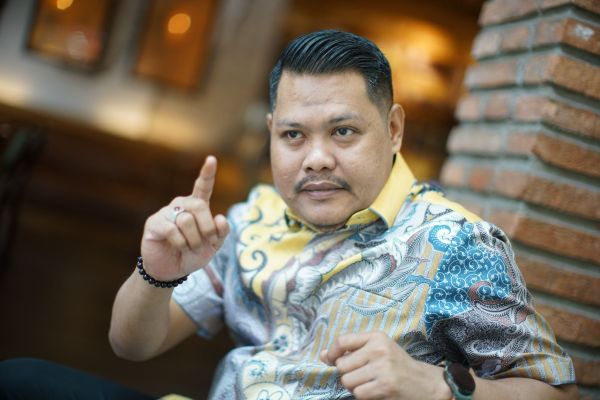 Ketum LOGIS 08 Sarankan Presiden Ganti Mensesneg dan Seskab, Usul Libatkan Tokoh Senior