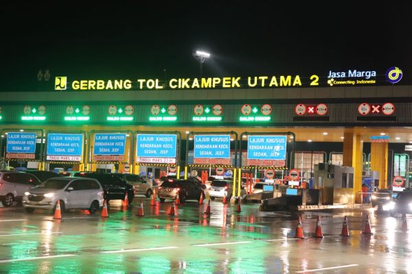 Puncak Arus Balik, 85 Ribu Kendaraan Masuk Jakarta melalui Cikampek Utama