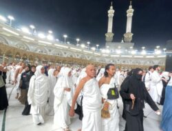 Imbas Konflik Timur Tengah, 58 Ribu Jemaah Umrah Belum Bisa Pulang
