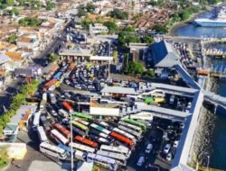 Mudik Nyepi dan Lebaran, Antrean Kendaraan Menuju Gilimanuk Capai 27 Km