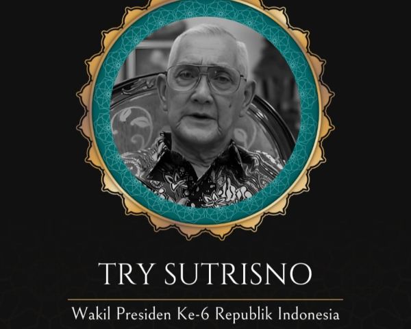 Wapres ke-6 RI Try Sutrisno Wafat, Pemerintah Tetapkan 3 Hari Berkabung Nasional