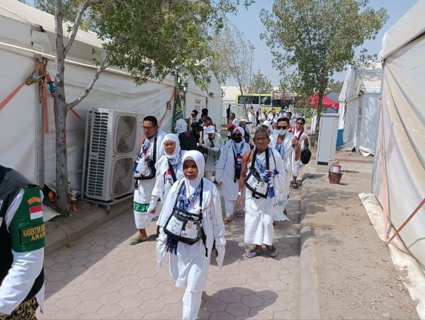 Umrah Dibatasi, Arab Saudi Hentikan Izin Nusuk Mulai 18 April 2026