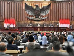Prabowo Wajibkan Ekspor Sawit dan Batu Bara Lewat BUMN