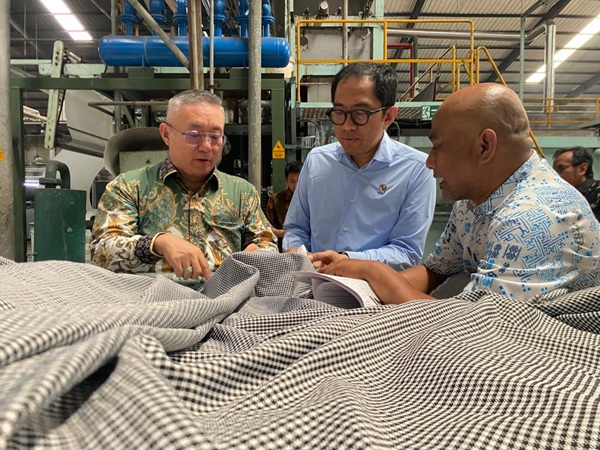 Wamenperin: Industri Tekstil Kokoh Hadapi Gejolak Rupiah dan Pasar Modal